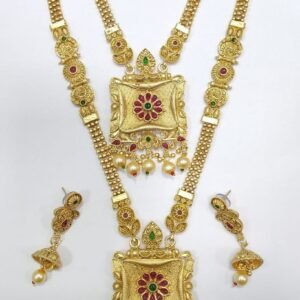 Beautiful gold set with long and short necklace